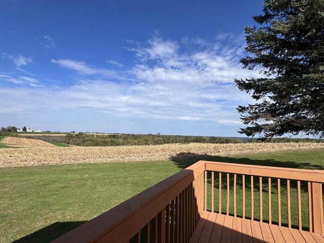 S4354 Curti Road, Genoa, WI 54632