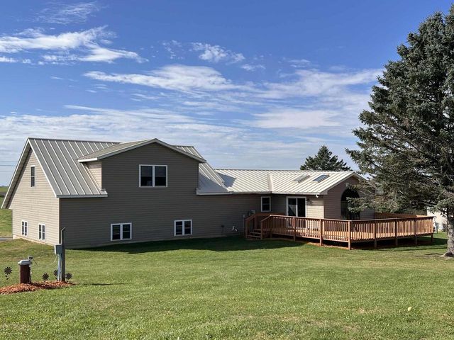 S4354 Curti Road, Genoa, WI 54632