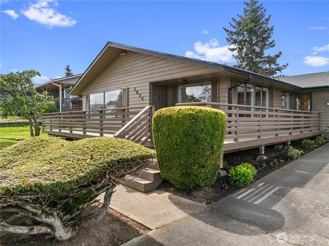 1874 Edgewood Drive, Camano Island, WA 98282