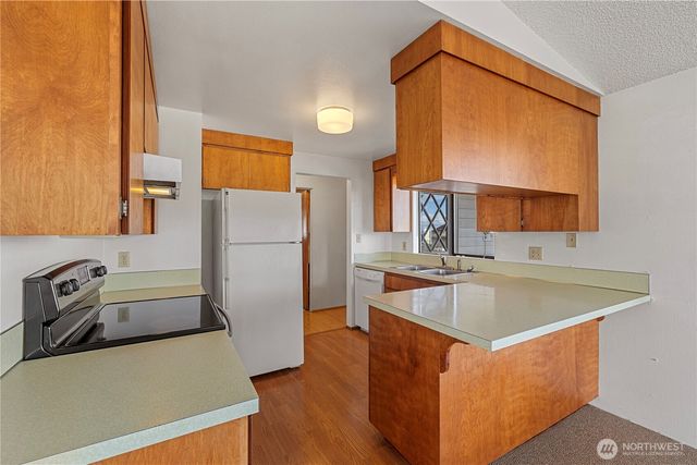 1874 Edgewood Drive, Camano Island, WA 98282