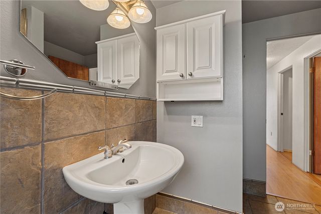 1874 Edgewood Drive, Camano Island, WA 98282