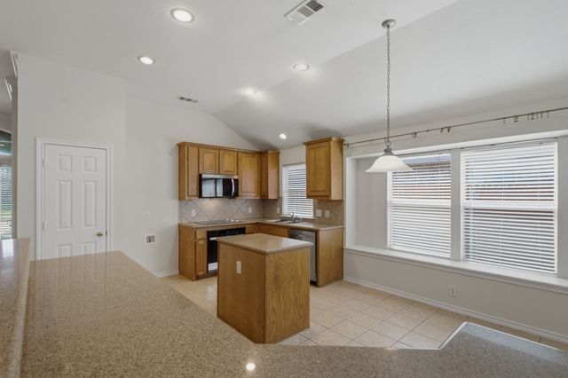 5613 Sundance Drive, The Colony, TX 75056
