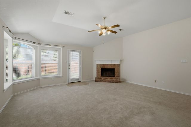 5613 Sundance Drive, The Colony, TX 75056