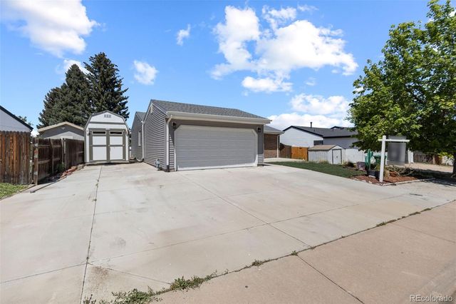 17933 E Linvale Drive, Aurora, CO 80013