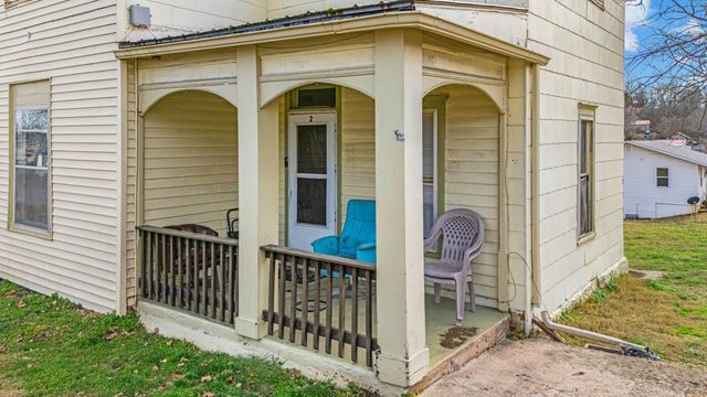 212 Worcester Street, West Plains, MO 65775