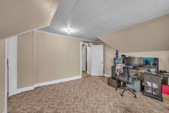 212 Worcester Street, West Plains, MO 65775