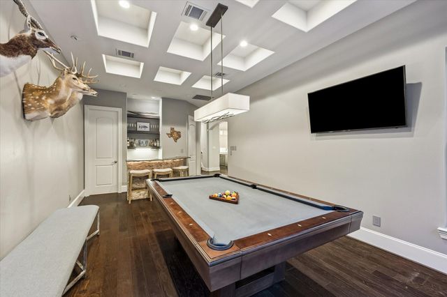 22 Knipp Road, Houston, TX 77024