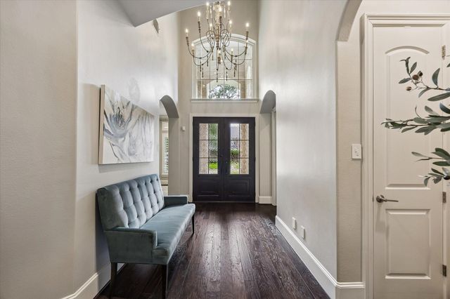 22 Knipp Road, Houston, TX 77024