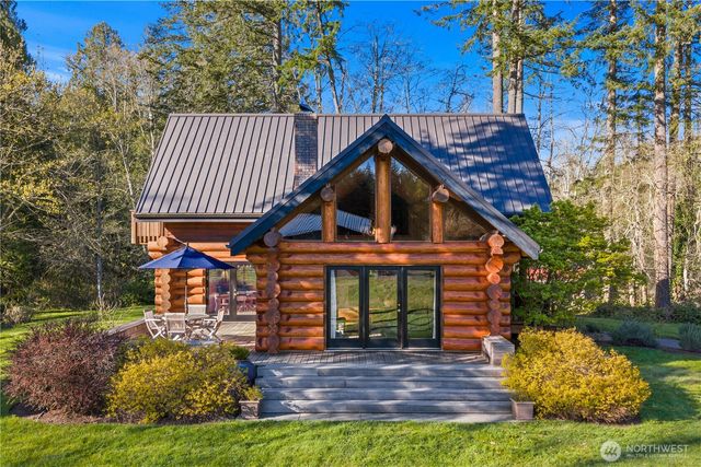 7200 NE Day Road W, Bainbridge Island, WA 98110