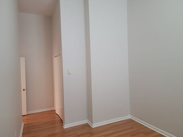 350 West 4th. Street 201, Boston, MA 02127