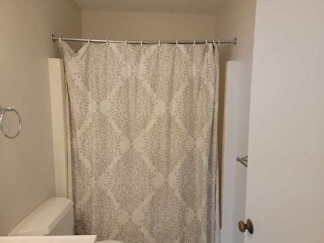 350 West 4th. Street 201, Boston, MA 02127