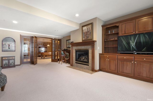 824 Spring Meadow Farm Drive, Middlebury, IN 46540