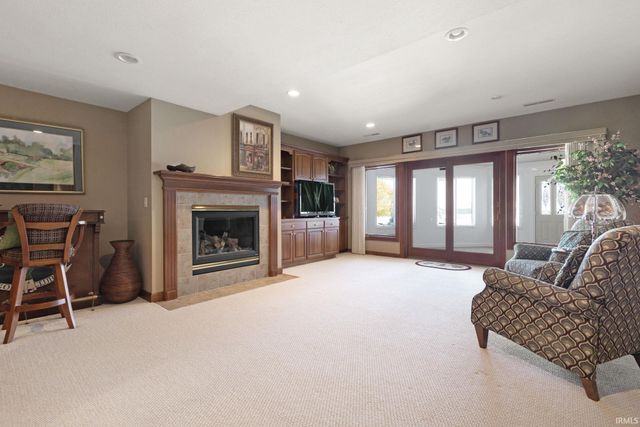 824 Spring Meadow Farm Drive, Middlebury, IN 46540