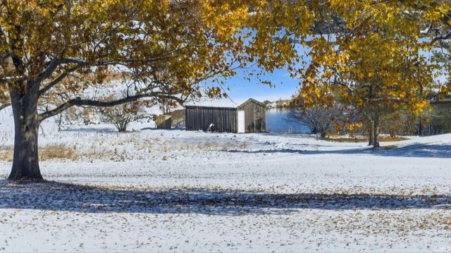 824 Spring Meadow Farm Drive, Middlebury, IN 46540