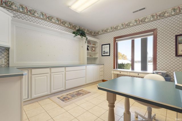 824 Spring Meadow Farm Drive, Middlebury, IN 46540