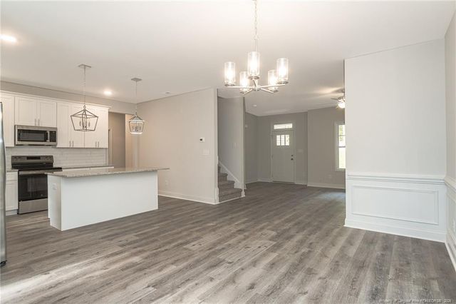 529 Walking Lane, Fayetteville, NC 28311