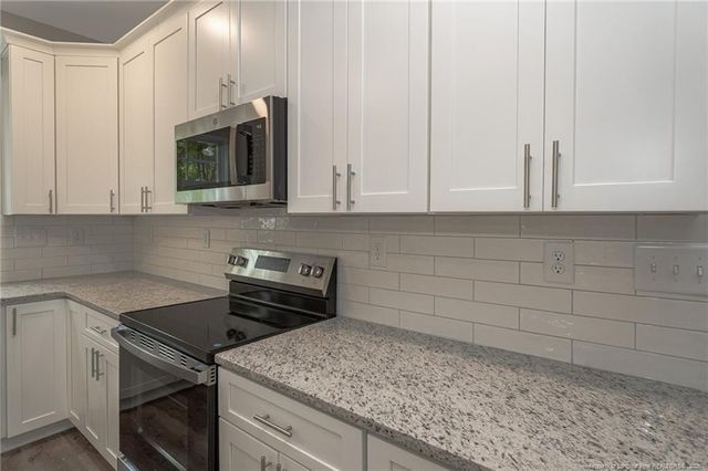 529 Walking Lane, Fayetteville, NC 28311