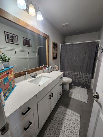2013 Lindsey Way, Lebanon, TN 37087