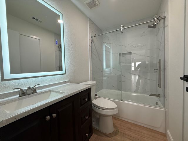 1 Redberry Court, The Woodlands, TX 77381