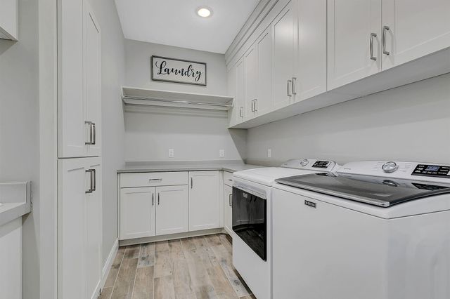 2027 Sandstone Loop N, Sartell, MN 56377
