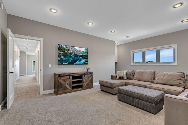 2027 Sandstone Loop N, Sartell, MN 56377