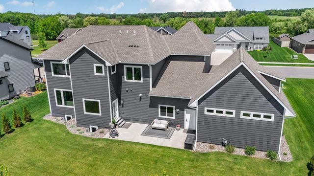 2027 Sandstone Loop N, Sartell, MN 56377