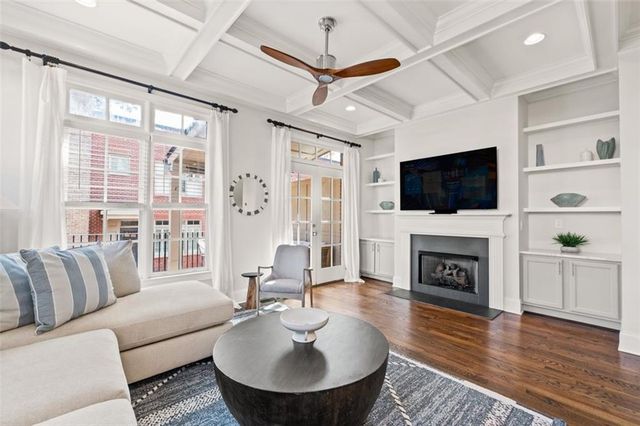 821 Virginia Park NE Circle, Atlanta, GA 30306