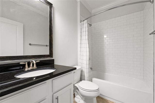 821 Virginia Park NE Circle, Atlanta, GA 30306