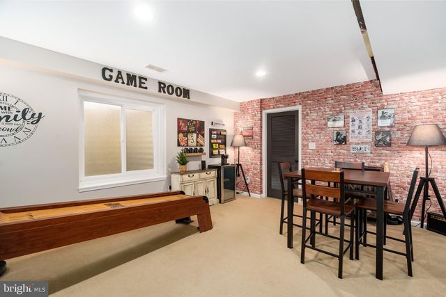 2 GREEN BRIER CT, North East, MD 21901