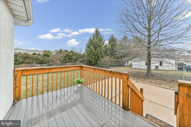 658 E LEAMY AVE, Springfield, PA 19064