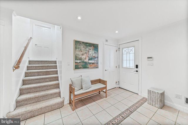 658 E LEAMY AVE, Springfield, PA 19064