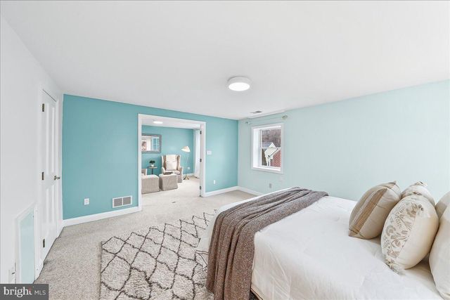 658 E LEAMY AVE, Springfield, PA 19064