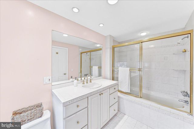 658 E LEAMY AVE, Springfield, PA 19064