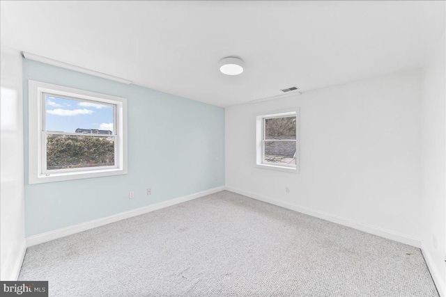 658 E LEAMY AVE, Springfield, PA 19064