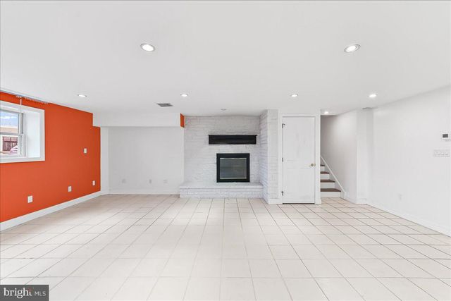 658 E LEAMY AVE, Springfield, PA 19064