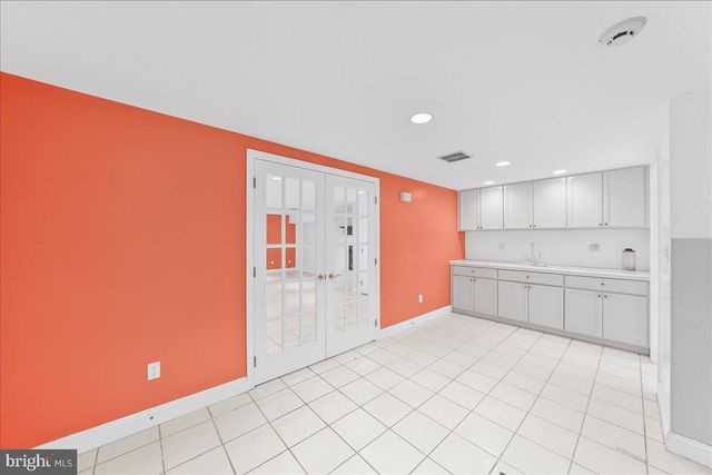 658 E LEAMY AVE, Springfield, PA 19064