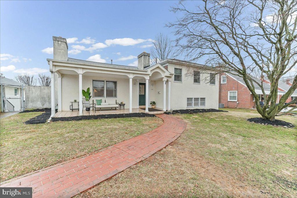 658 E LEAMY AVE, Springfield, PA 19064