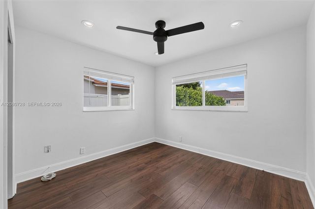 4490 NW 19th Way, Oakland Park, FL 33309