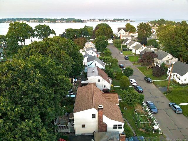 41 Baxter Drive, Norwalk, CT 06854