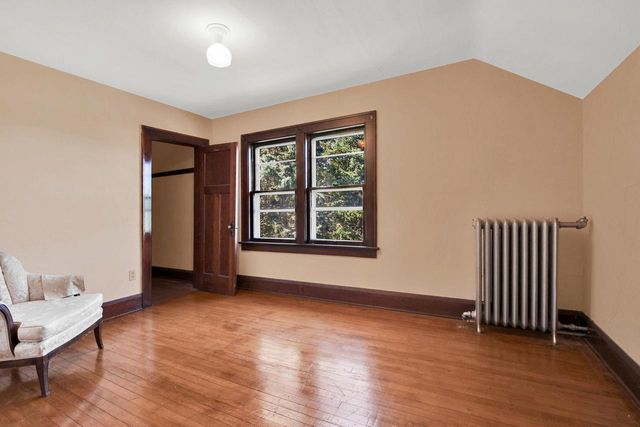 414 River DRIVE, West Bend, WI 53090