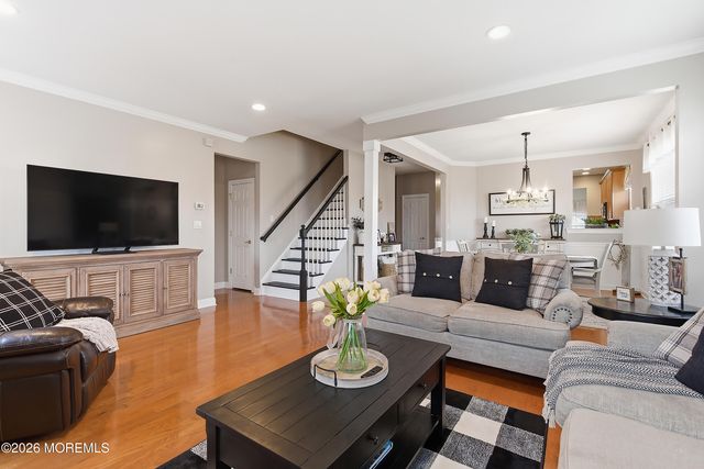 23 Little Leaf Lane, Howell, NJ 07731