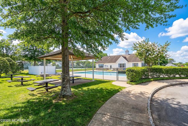 23 Little Leaf Lane, Howell, NJ 07731