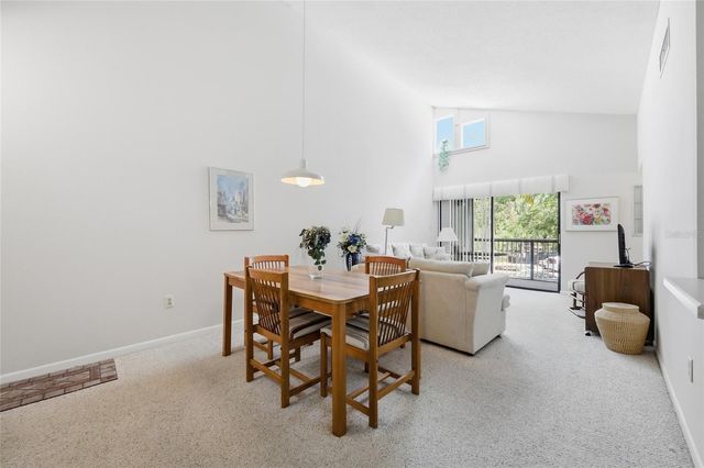 3732 SOUTHPOINTE DRIVE U2, Orlando, FL 32822