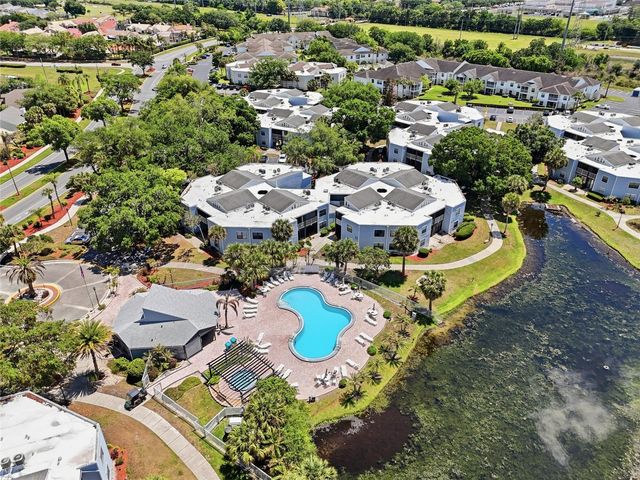 3732 SOUTHPOINTE DRIVE U2, Orlando, FL 32822