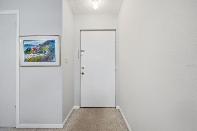 3732 SOUTHPOINTE DRIVE U2, Orlando, FL 32822