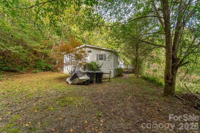 197 Savannah Meadows Trail, Sylva, NC 28779
