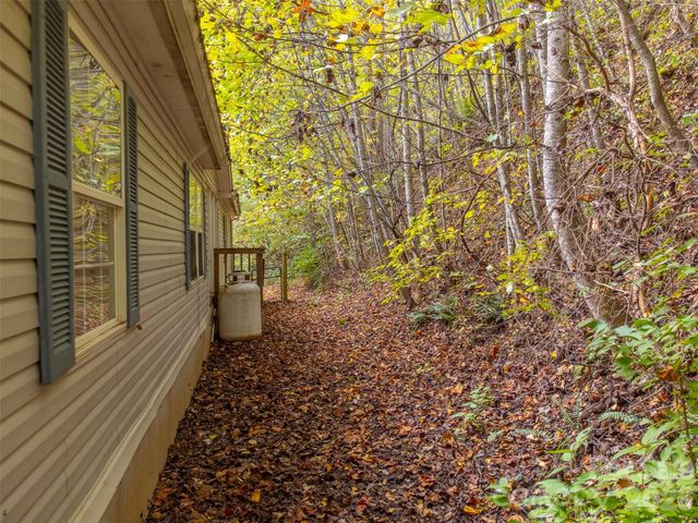 197 Savannah Meadows Trail, Sylva, NC 28779