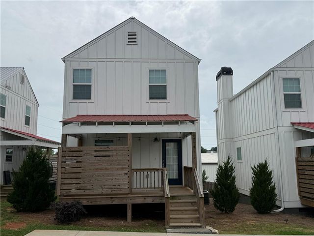 790 Grove Street, Gainesville, GA 30501