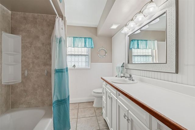 461 DEVILLE DRIVE E, Largo, FL 33771