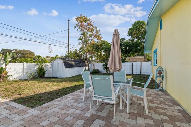 461 DEVILLE DRIVE E, Largo, FL 33771